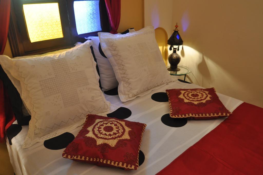 Riad La Famille مراكش الغرفة الصورة